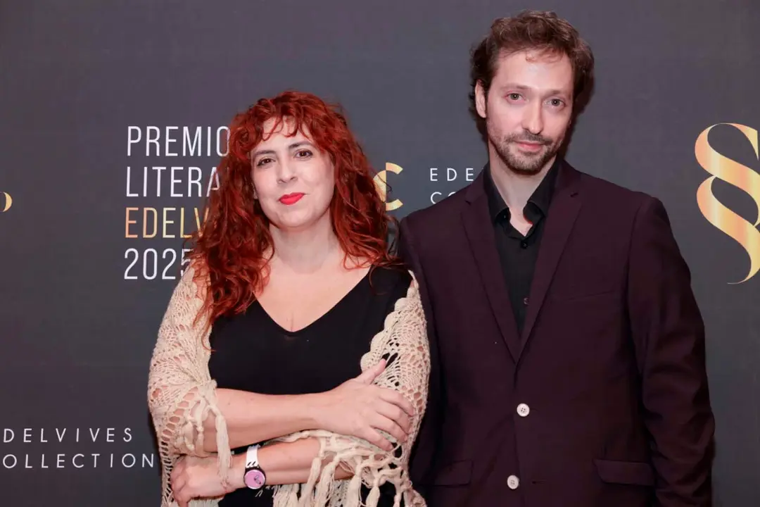 Ana Campoy y Rui D&iacute;az reciben los premios literarios Edelvives 2025