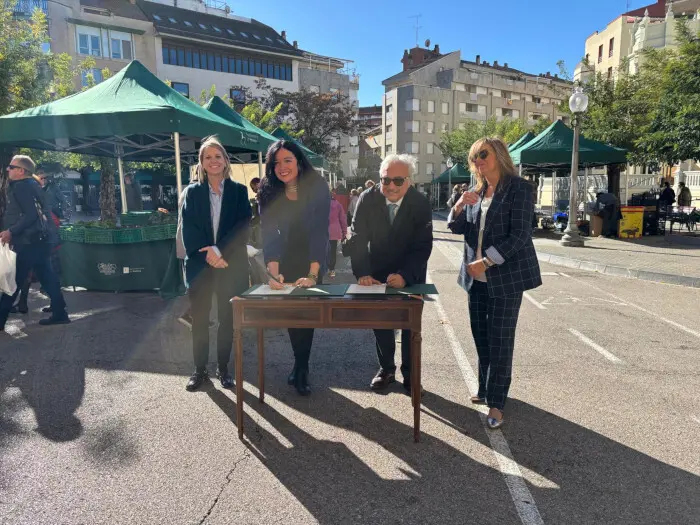 Firma Convenio Huesca DGA alimentos aragon