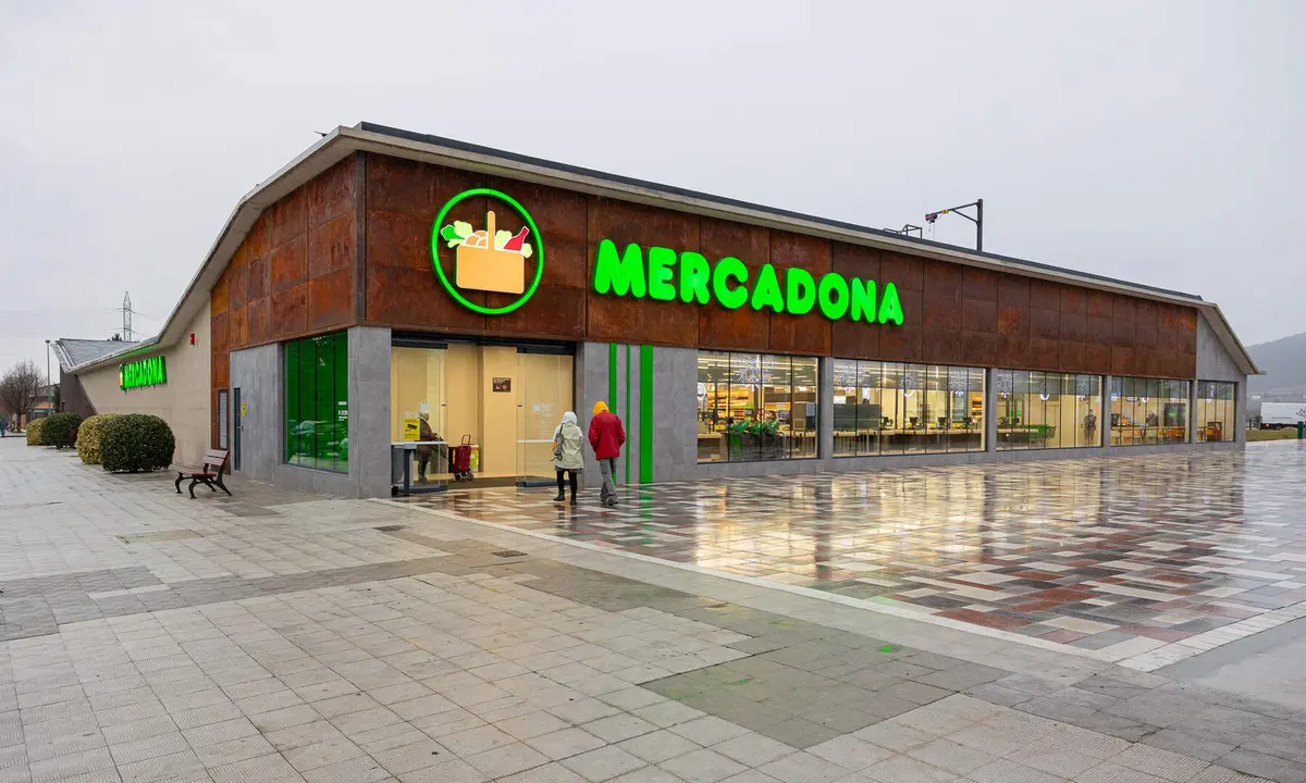 Mercadona reabre su supermercado en Jaca tras una reforma integral