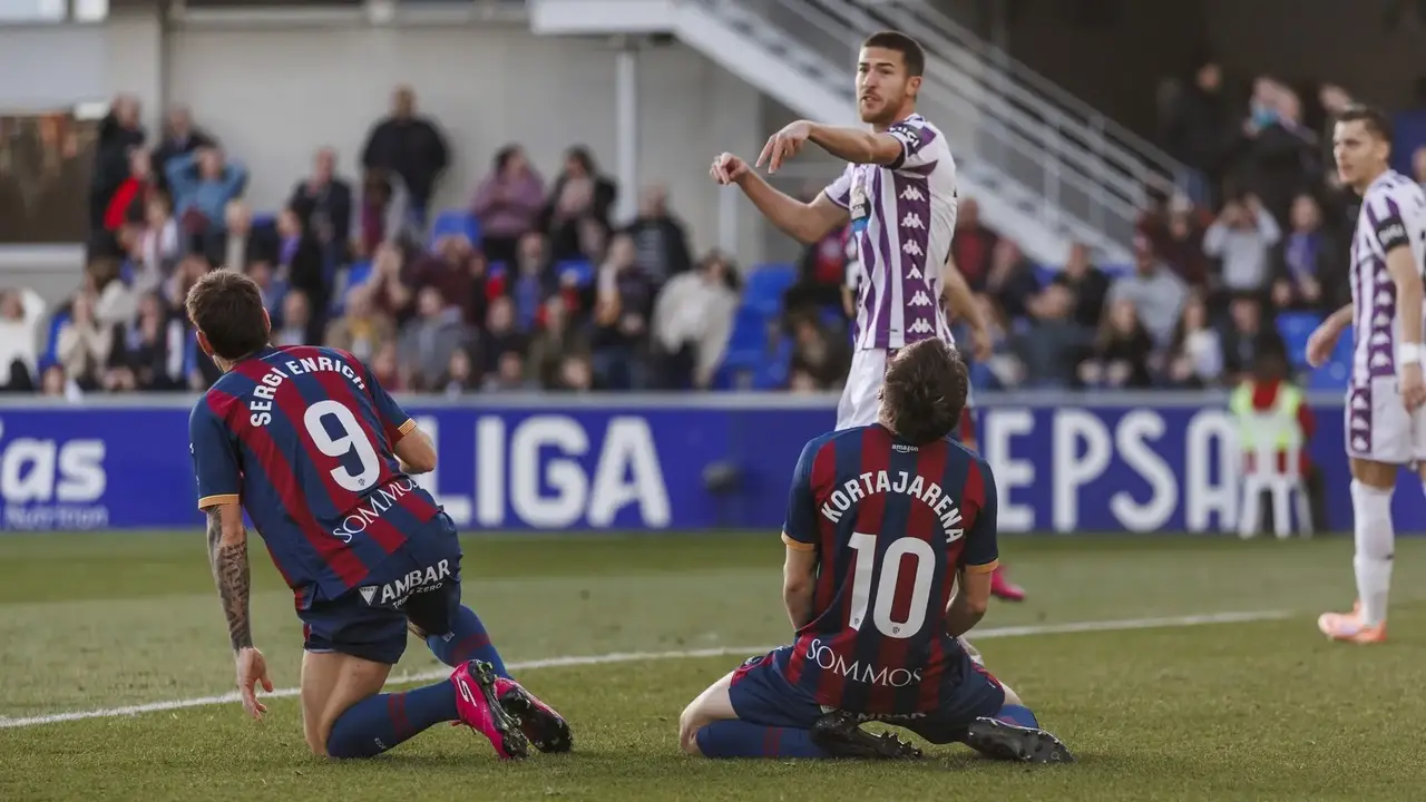 SD Huesca sufre un golpe hist&oacute;rico en El Alcoraz | Imagen Web SD Huesca