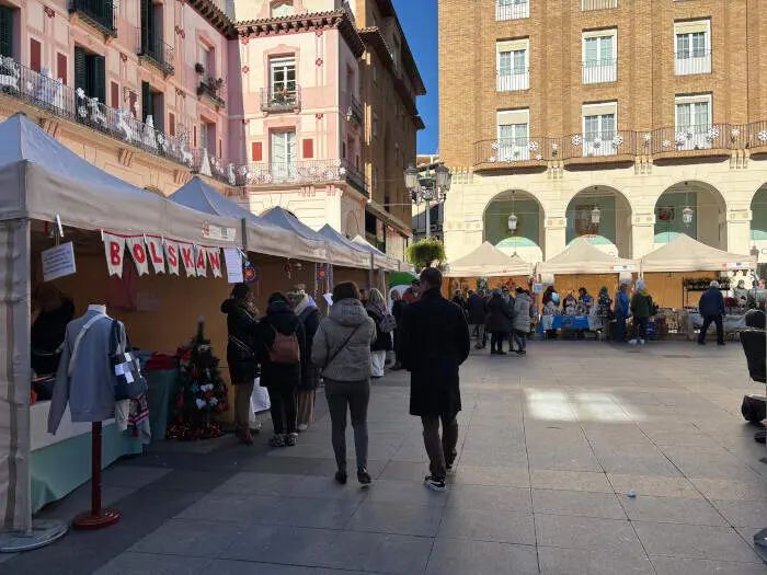 20251212 Mercado Solidario Huesca