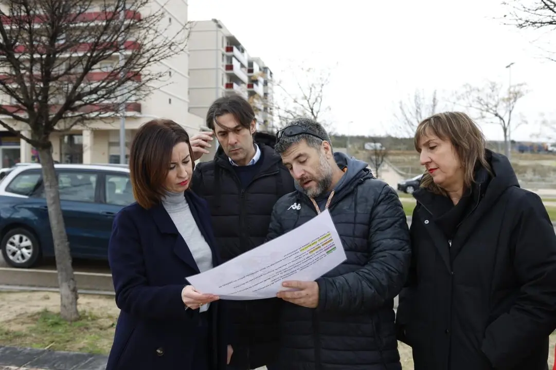20260129 PSOE Visita de Teresa Ladrero y Lola Ranera Arcosur_firma Angel Bened&iacute;