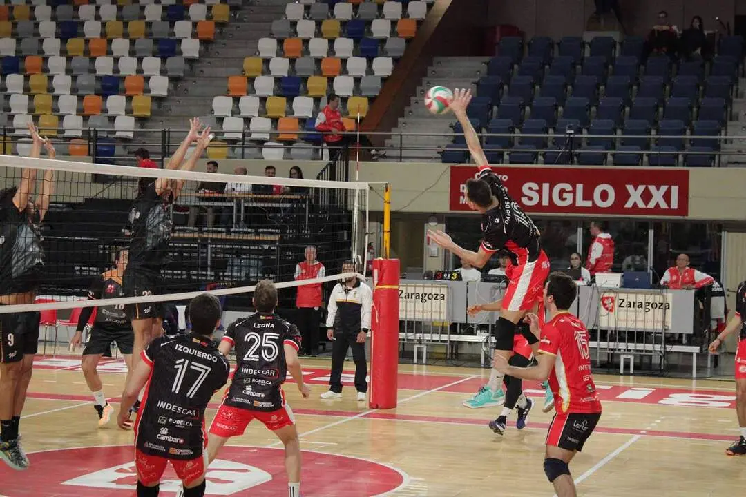 20260302 Club Voleibol Zaragoza 