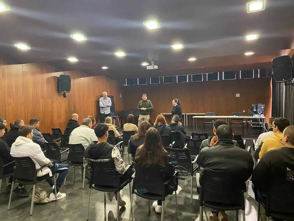 20260302 Alca&ntilde;iz Bienvenida alumnos IV Programa Experiencial