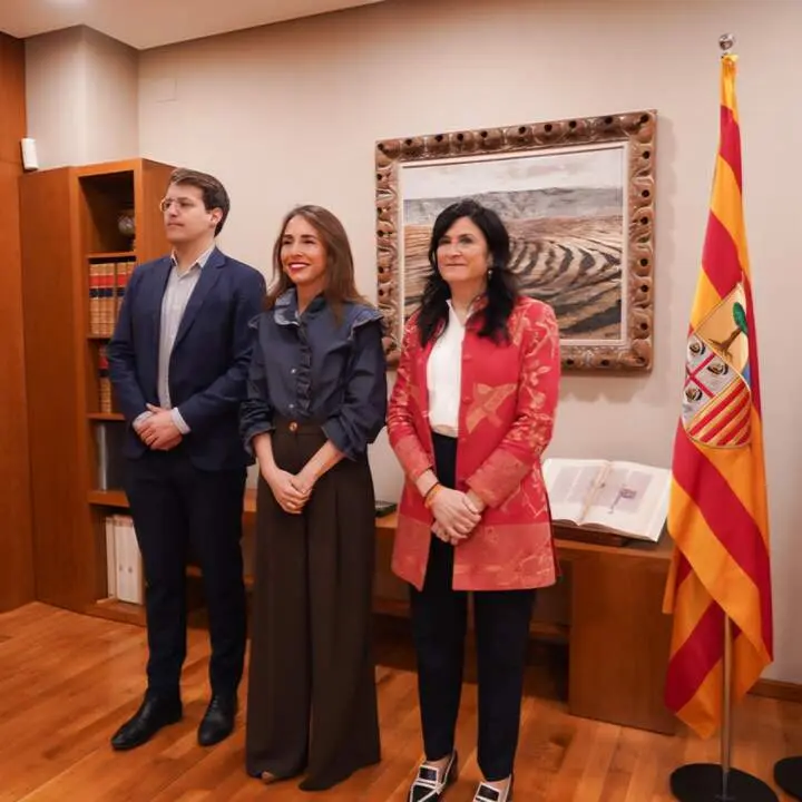20260310 CHA reunion presiedenta de las Cortes