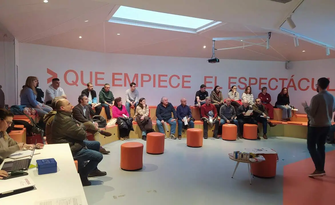 20260311 Presentaci&oacute;n-comunidad-energ&eacute;tica-el-burgo