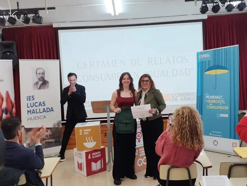 20260327 Huesca IES Lucas Mallada relatos igualdad
