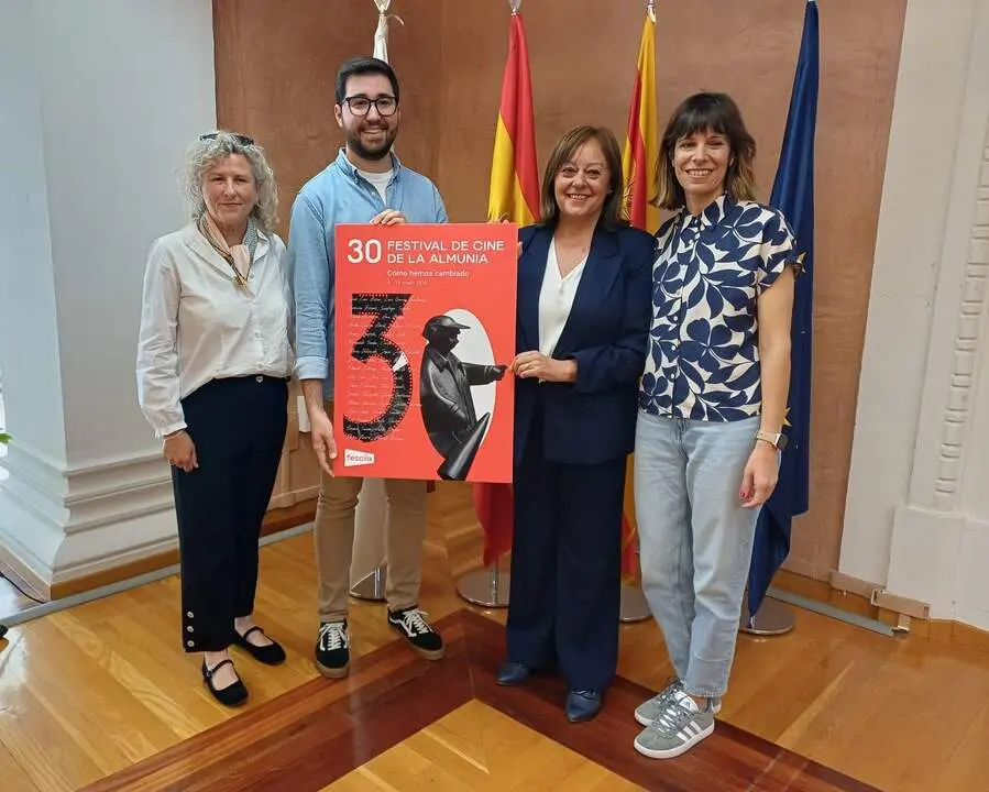 20260427 DPZ Foto presentaci&oacute;n Fescila