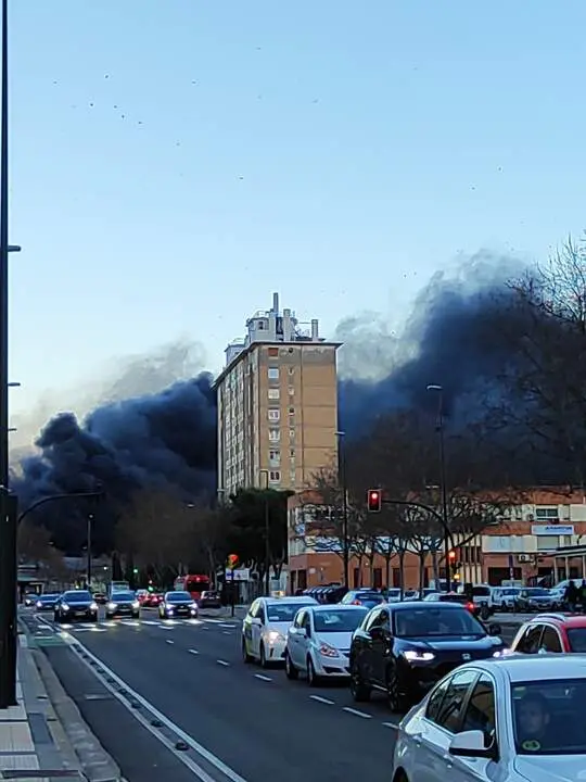 20260525 Incendio Grupo Saica Zaragoza