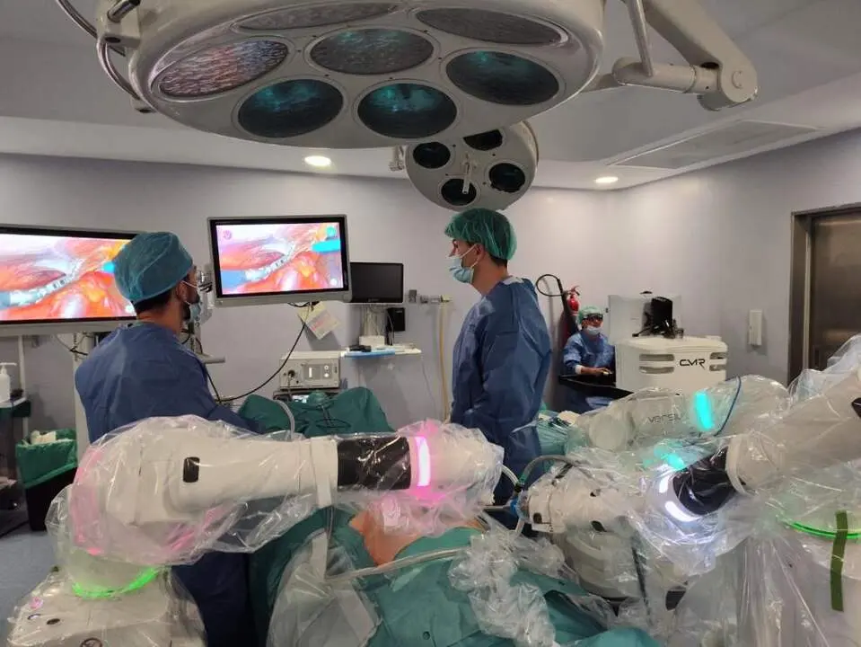 20260527 Hospital Obispo Polanco cirugias roboticas