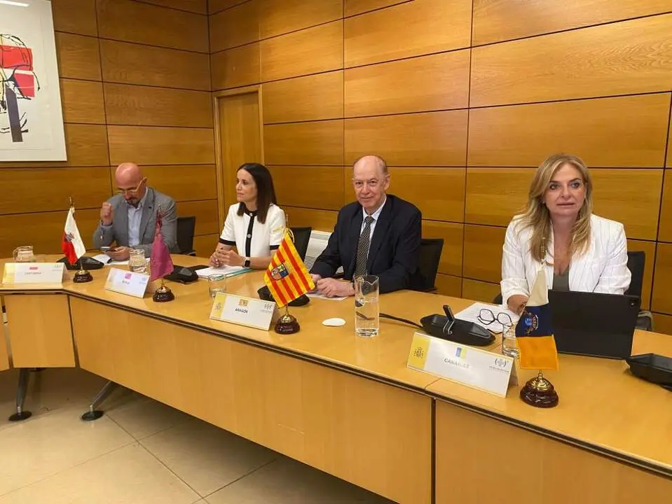 20260610 Aragon incapacidad sanidad frenar huelga