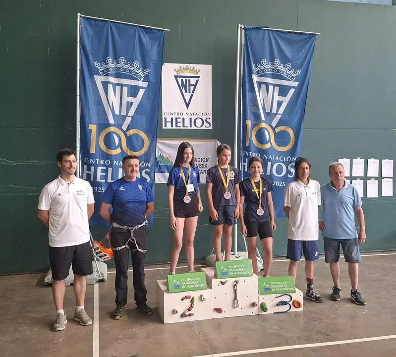 20260615 Podio femenino sub13 campeonato escolar arag&oacute;n escalada dificultad