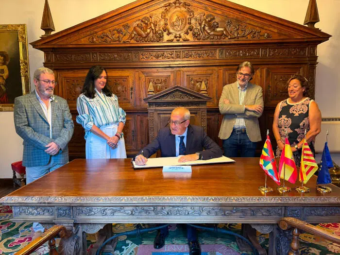 20260625 delegado de gobierno Huesca visita Jos&eacute; Luis Moret