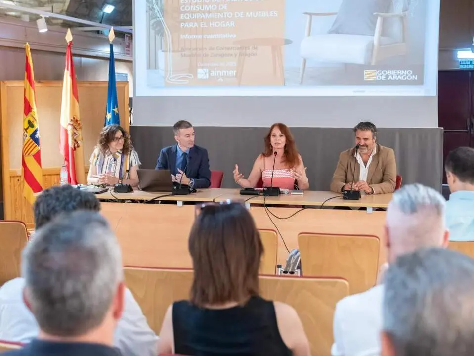 20260714 ACOMZA comercio local muebles