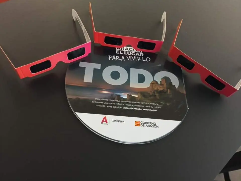 20260727 turismo gafas eclipse aragon