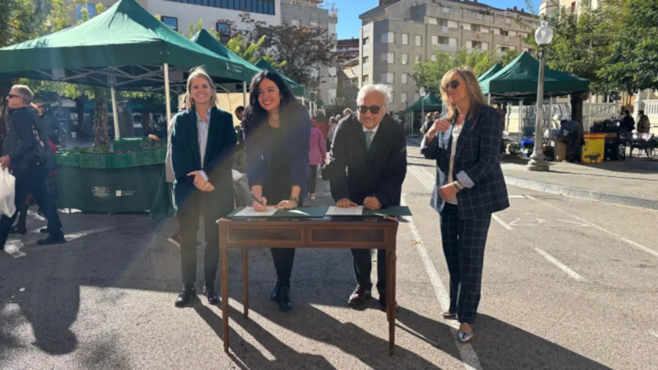 Firma Convenio Huesca DGA alimentos aragon