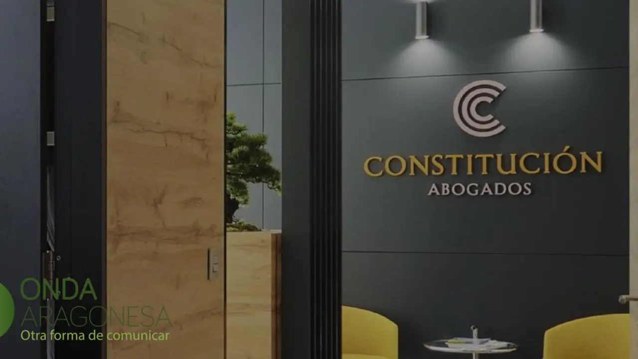 20251110 entrevista Constitucion abogados LA RECAMARA