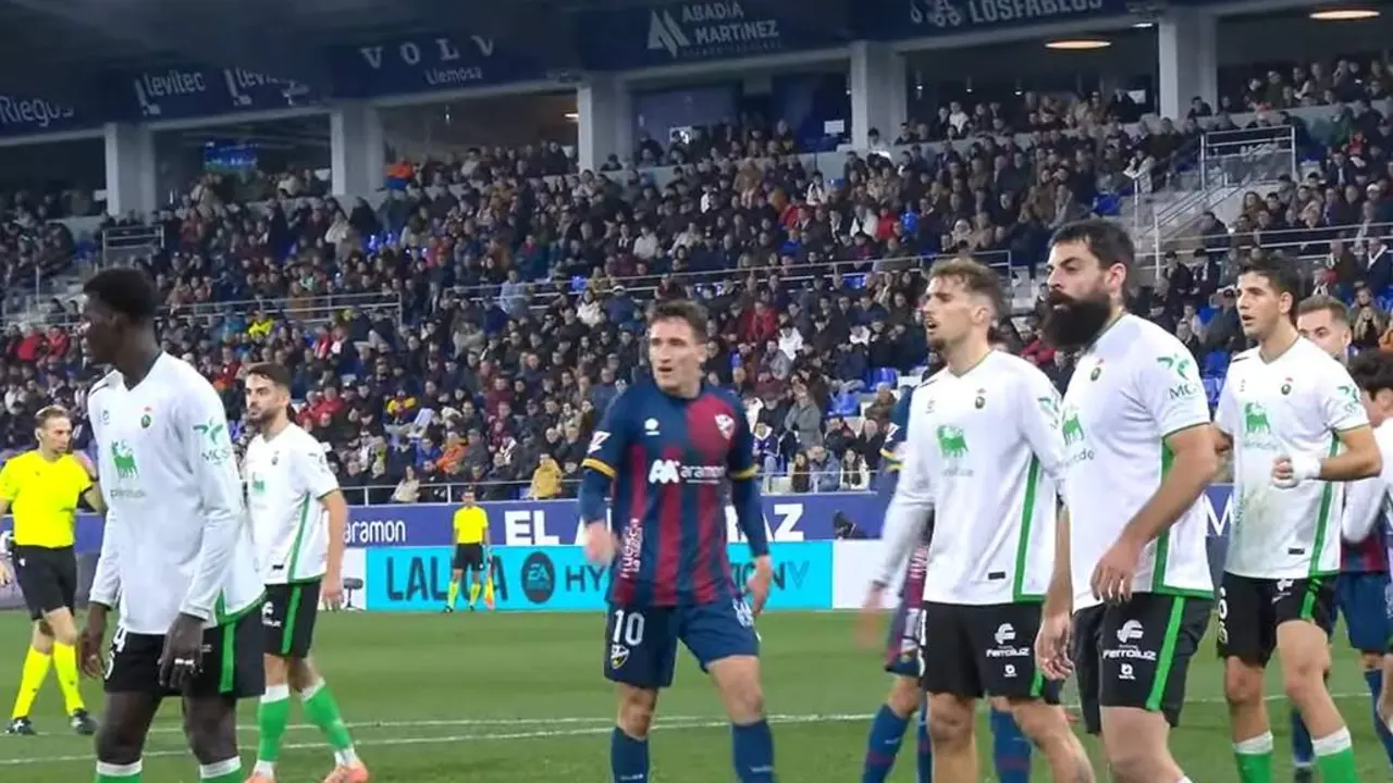20251220 SD Huesca Racing santander