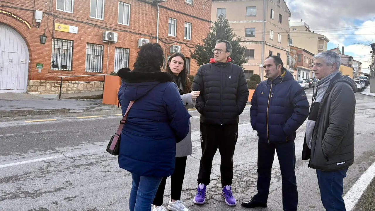 20260127 Cristina Navarro con candidatos y cargos PAR en Calamocha