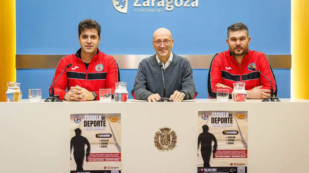 2026027 Zaragoza deporte escuela barra