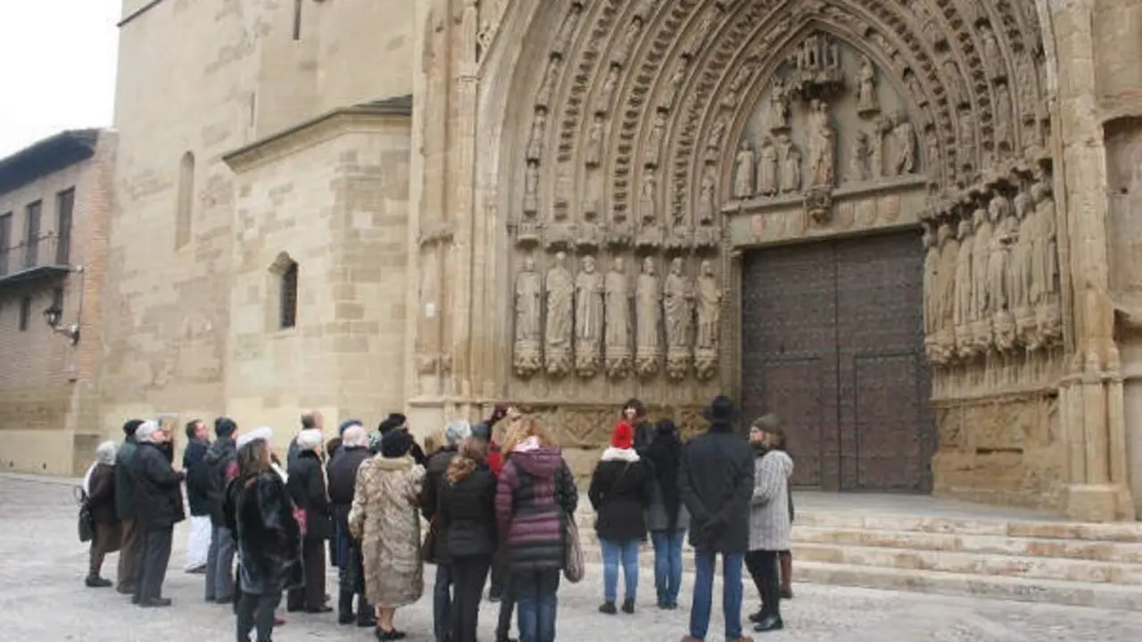20260223 Visitas Turismo Huesca - Imagen archivo