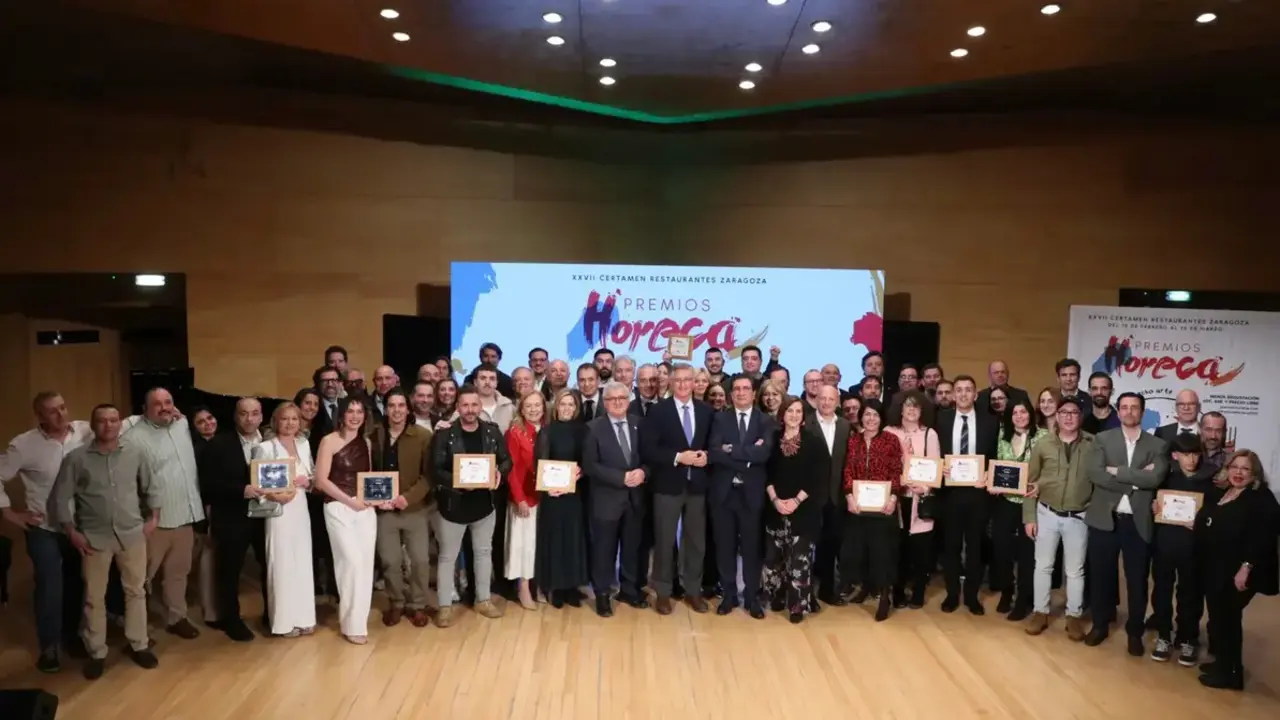 20260324 foto-familia-premios-horeca