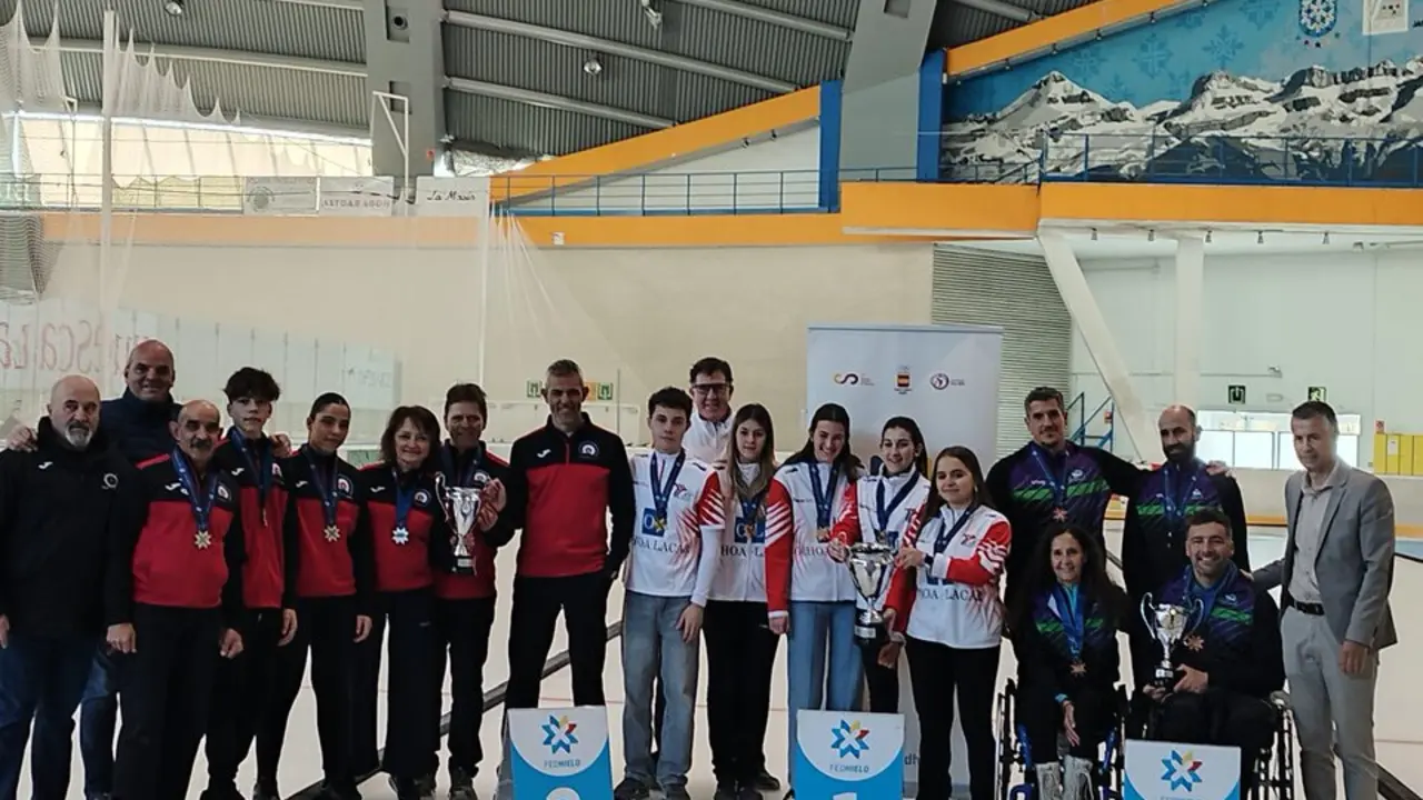 20260405 FOTO CURLING CHJ