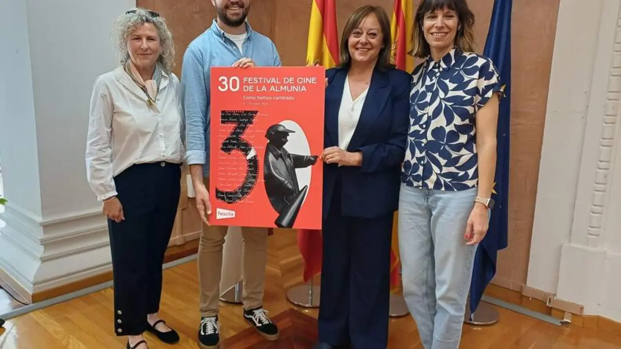 20260427 DPZ Foto presentaci&oacute;n Fescila