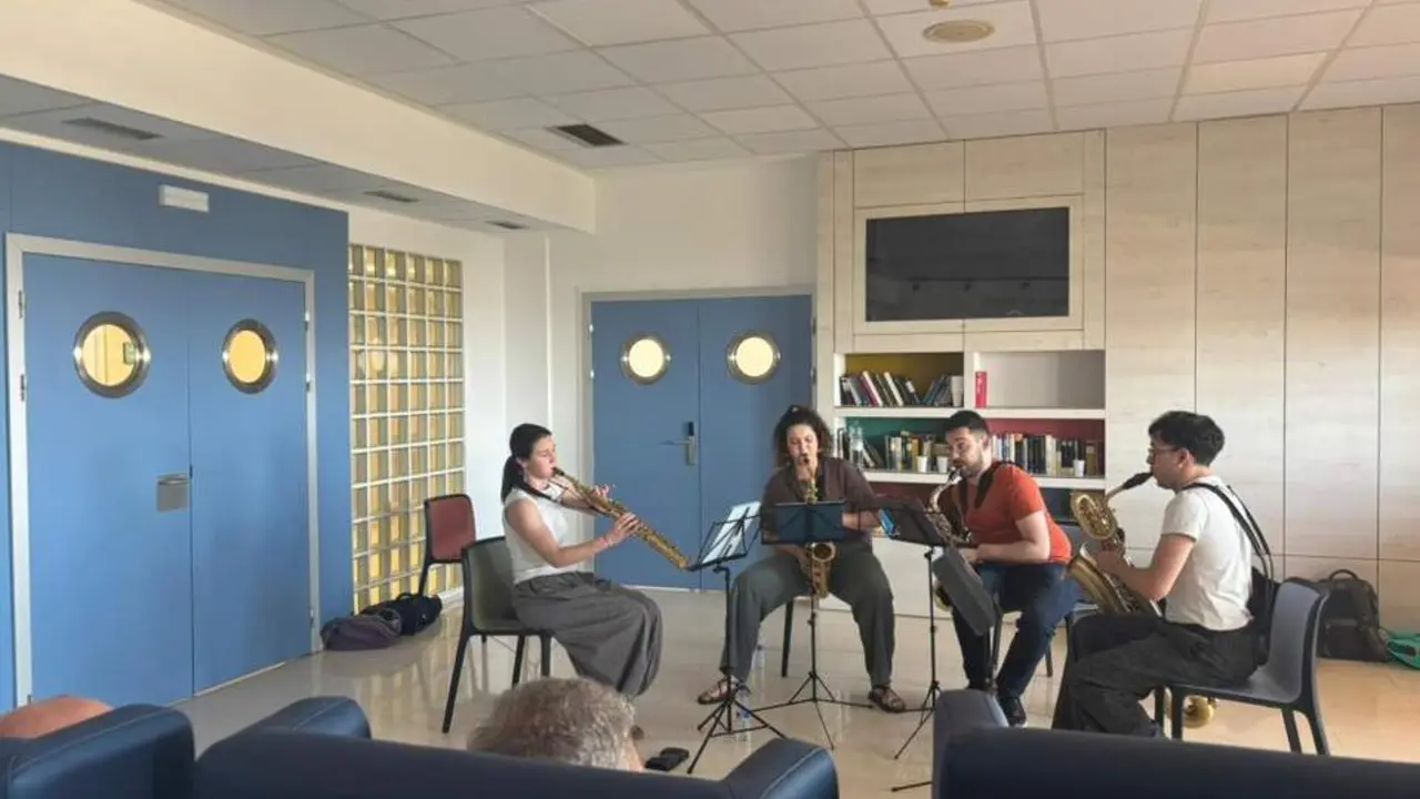 20260521 Sanidad musica Hospital Royo Villanueva