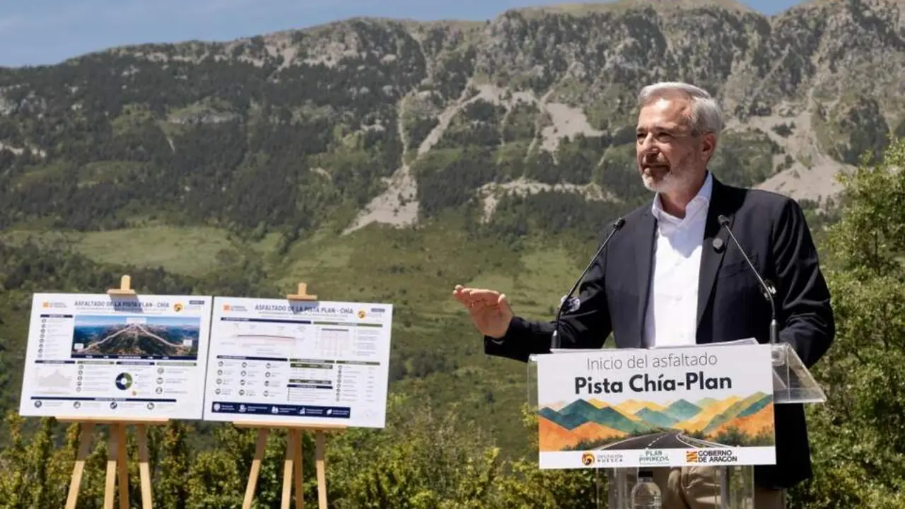 20260525 Azcon Obras pista CHIA y PLAN