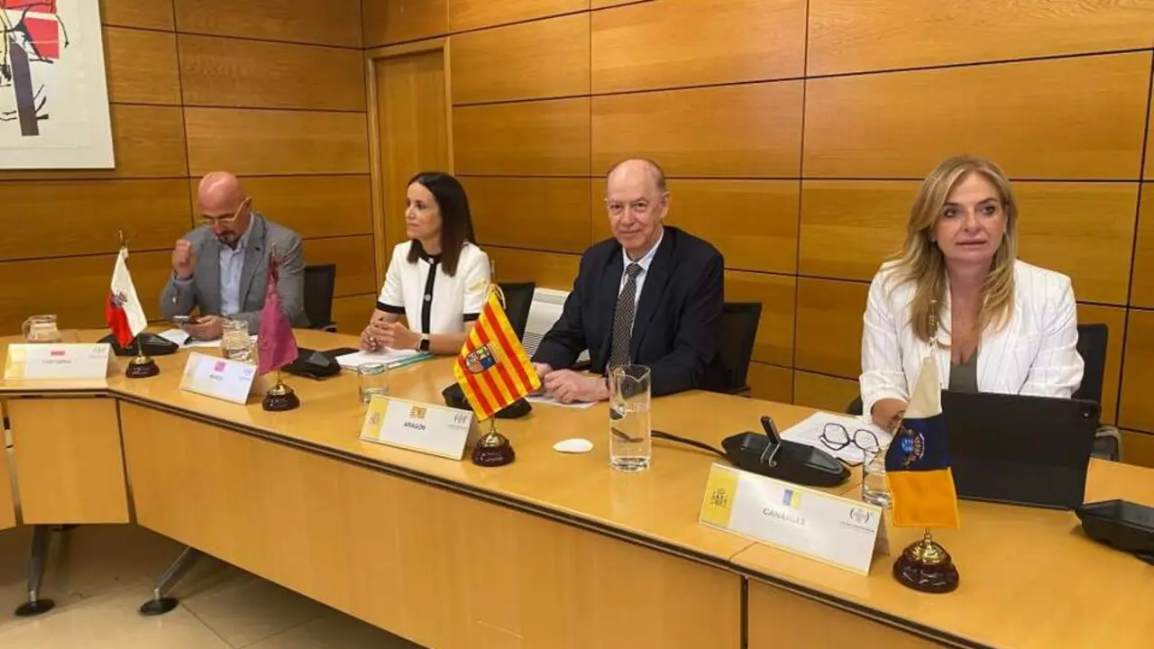 20260610 Aragon incapacidad sanidad frenar huelga