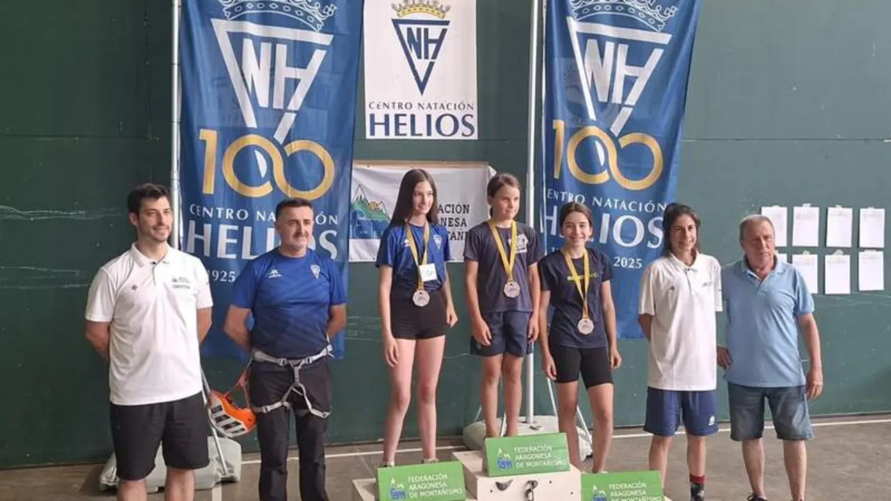 20260615 Podio femenino sub13 campeonato escolar arag&oacute;n escalada dificultad