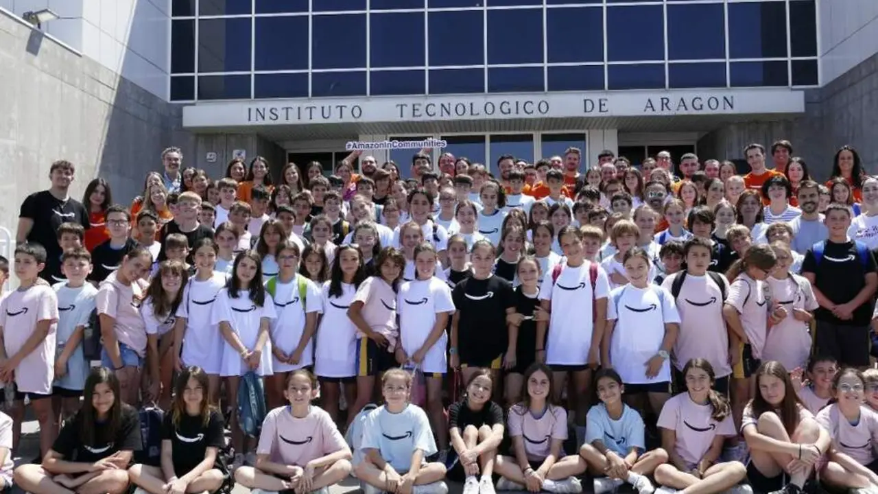 20260616 escolares AWS grils tech day tecnologias