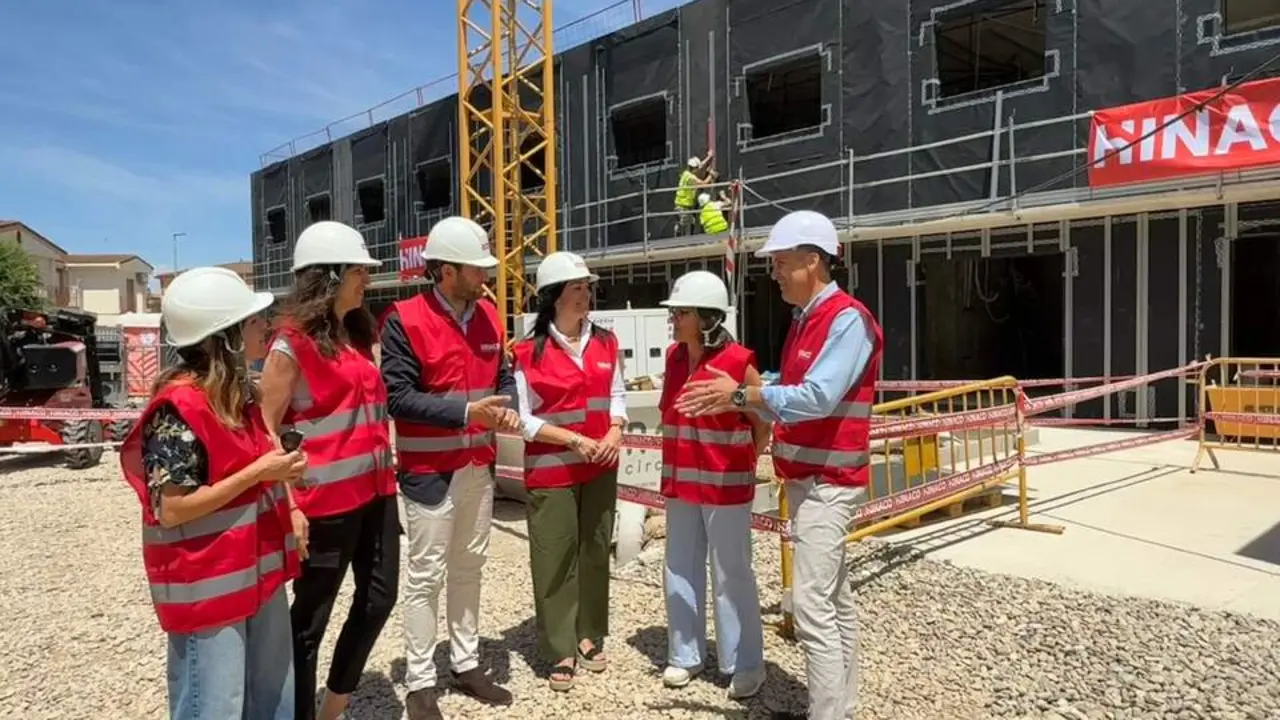20260619 Huesca Claver, Ibort y Comenge en la visita a las obras de Valentia en Monz&oacute;n