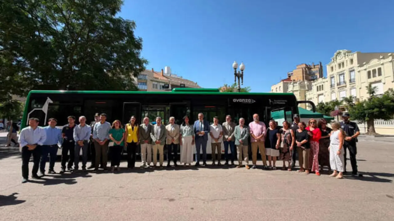 20260625 Huesca Nueva linea bus Walqa