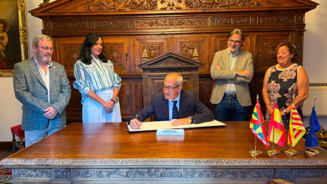 20260625 delegado de gobierno Huesca visita Jos&eacute; Luis Moret