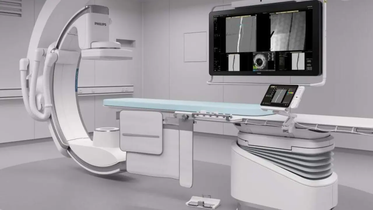 20260625 Miguel servet quirofano hibrido