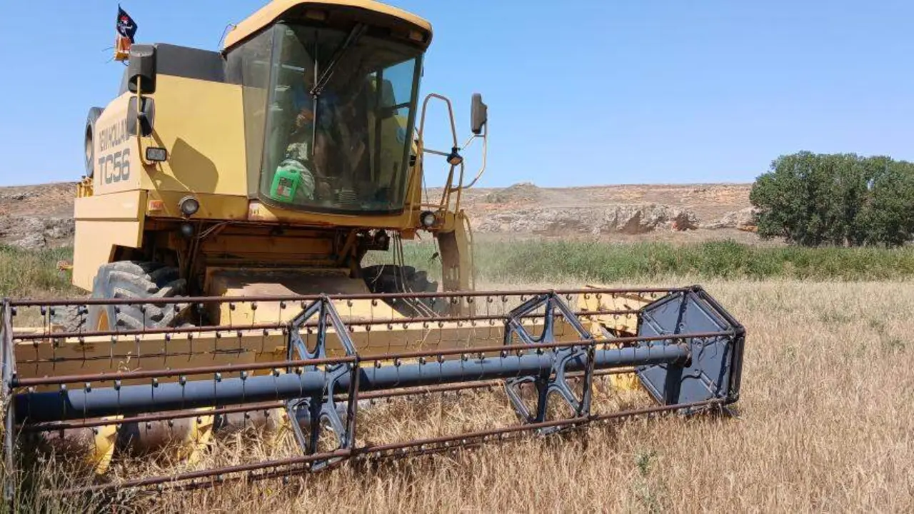 20260627 aragon PAC cosechadora agricultura