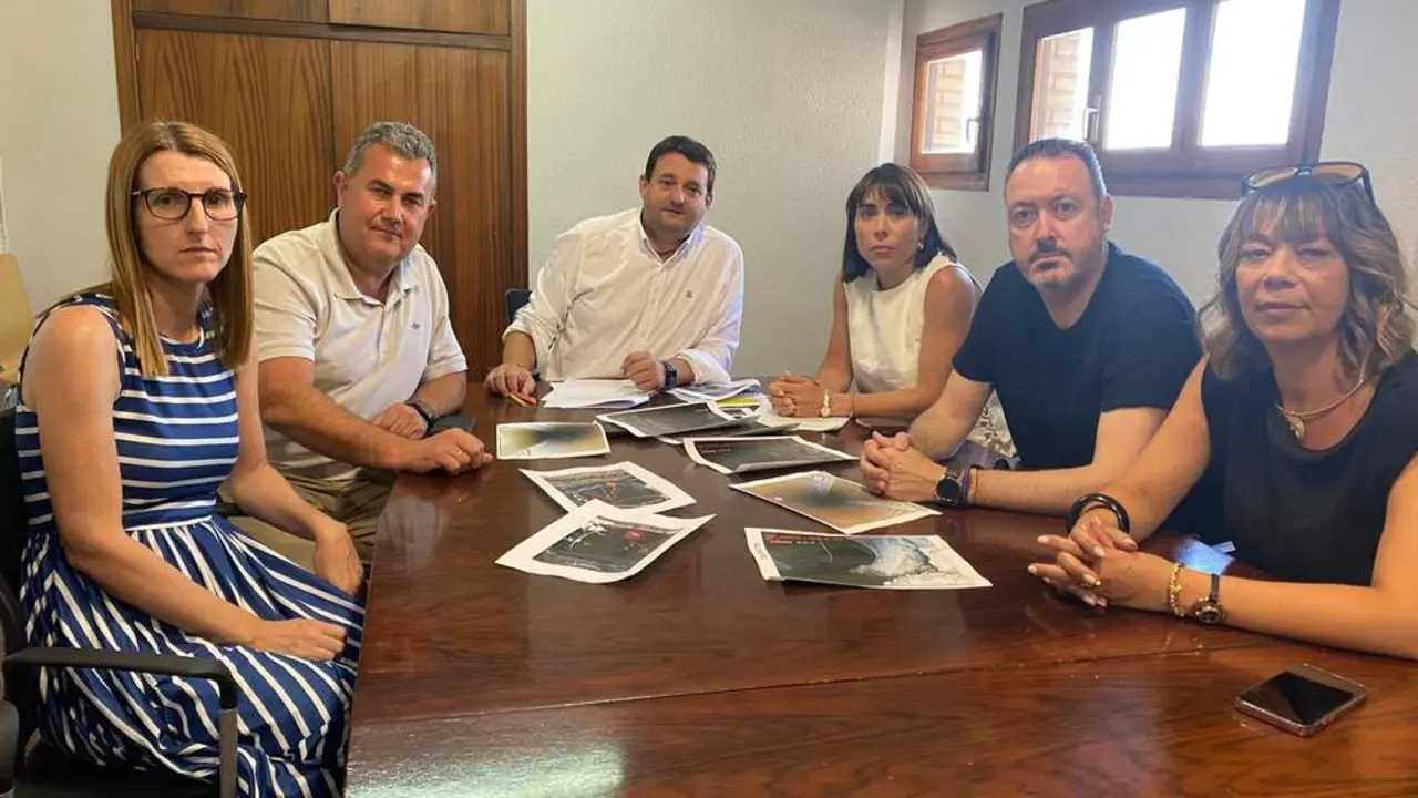 20260706 Alca&ntilde;iz equipo gobierno traves&iacute;as