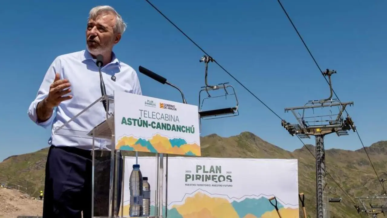 20260723 primera piedra telecabina Astun
